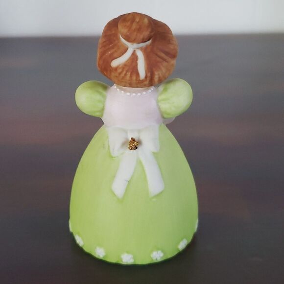 Vintage 1988 Avon "A Mother's Love" Bisque Porcelain Bell - Picture 3 of 5